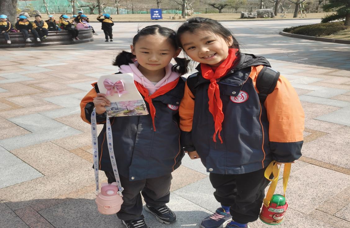 新闻稿_html_2163ade6.jpg