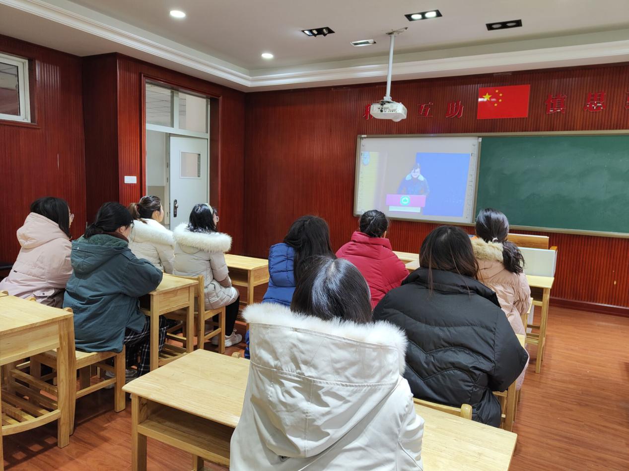 幼小衔接 助力成长_html_m499f4350.jpg