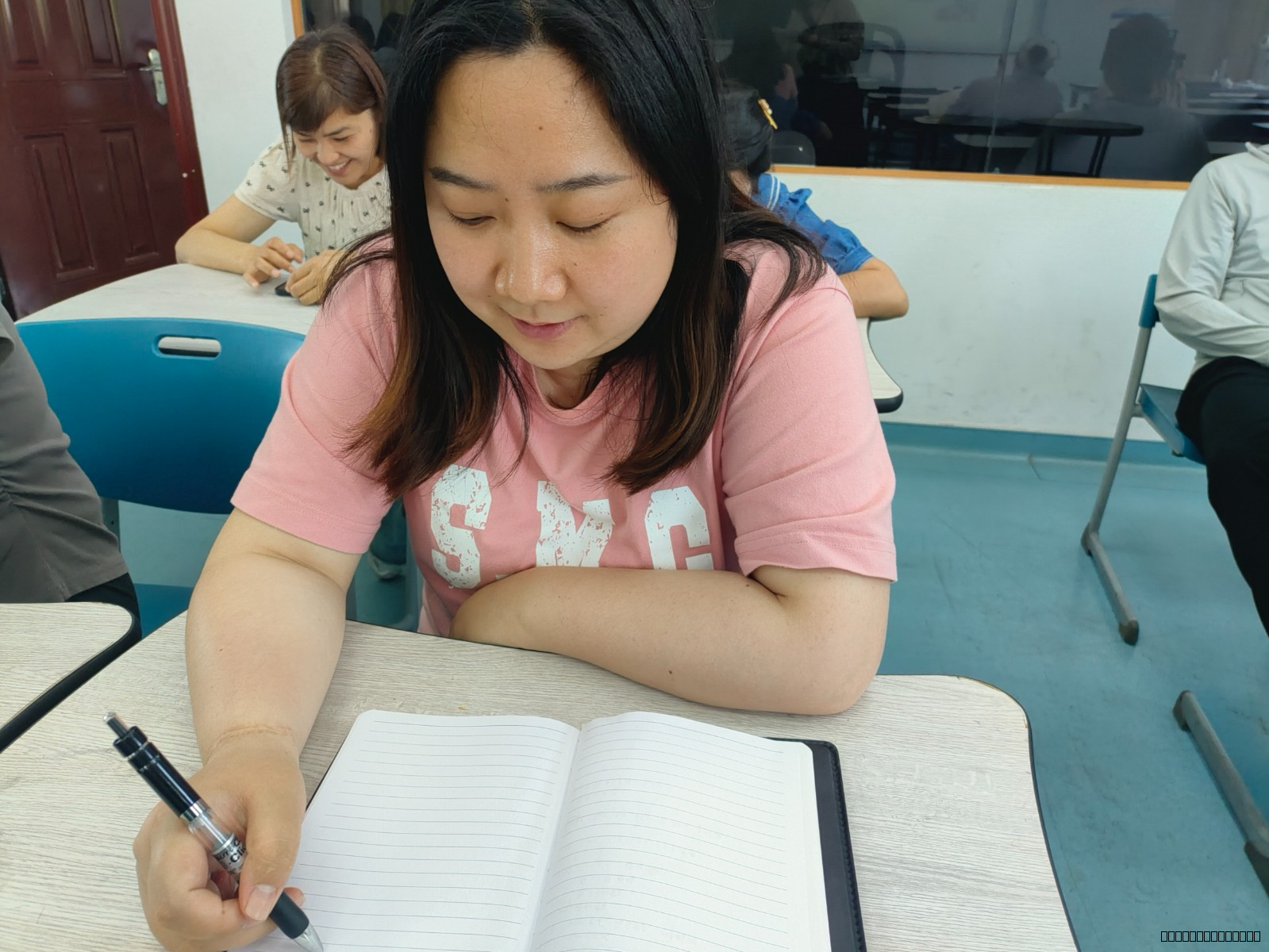 唐磊.jpg