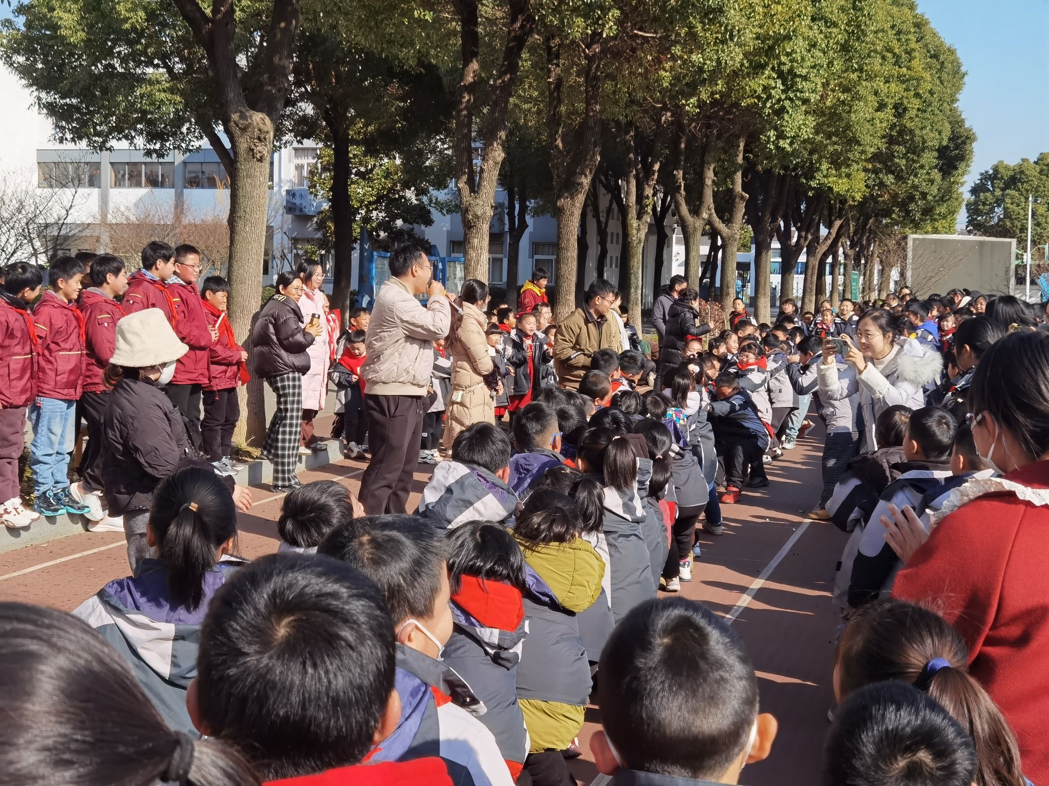 新建 DOCX 文档_html_m412ed2f8.jpg