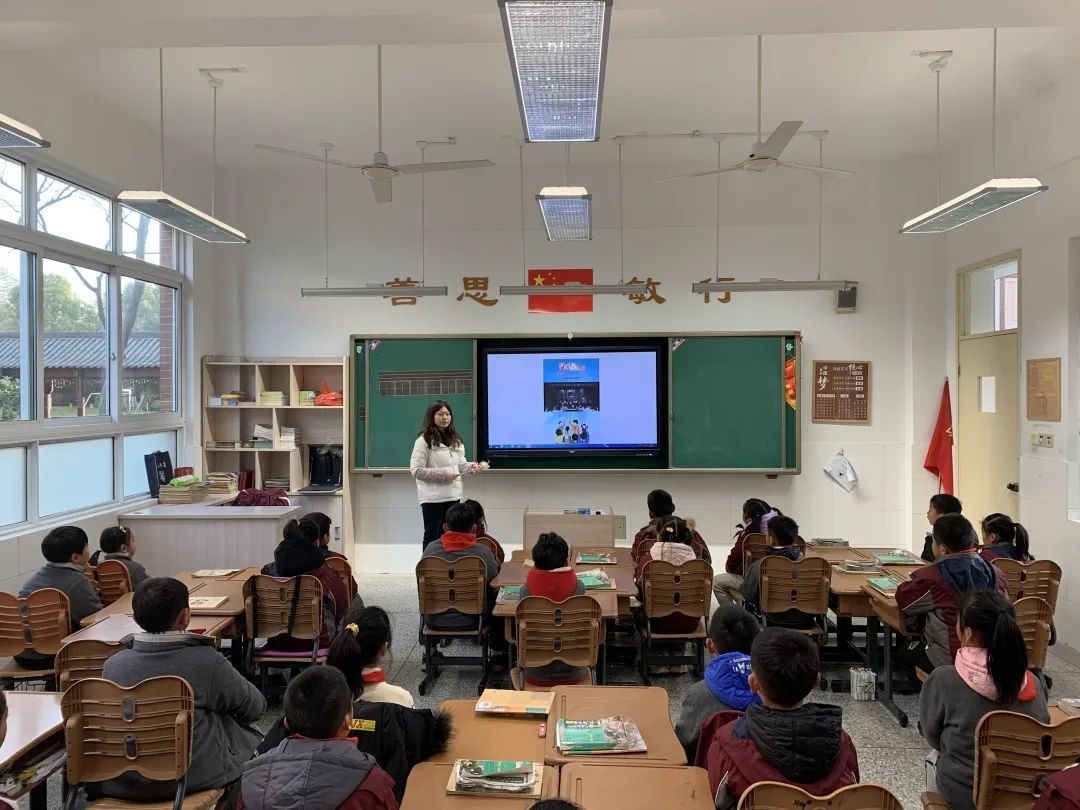 晨会_html_5ef17e39.jpg