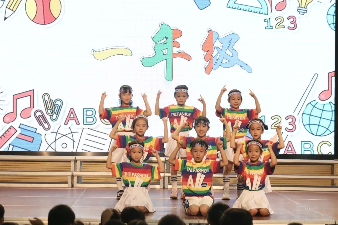 国庆_html_41c2e8f0.jpg