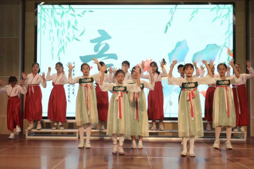 国庆_html_m1d6ff894.jpg