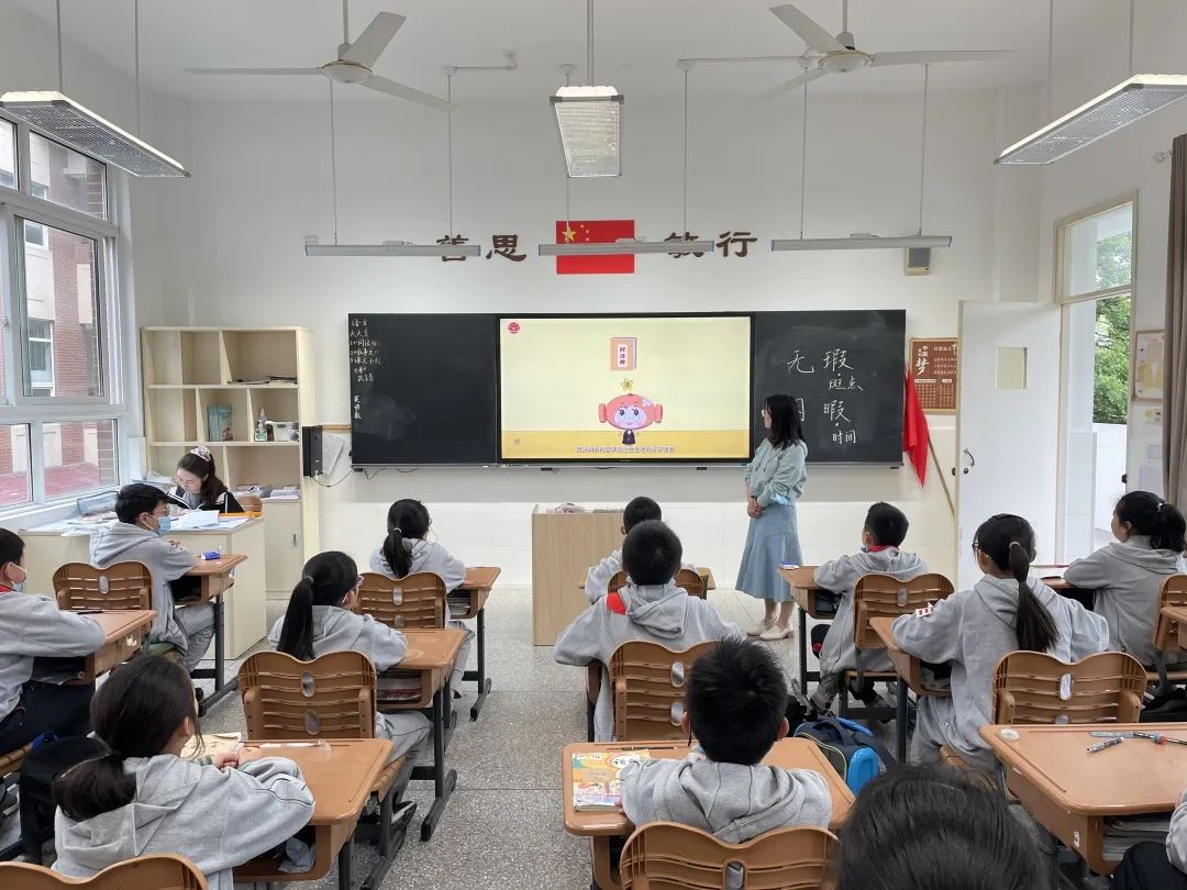 晨会_html_m13aa8ce5.jpg