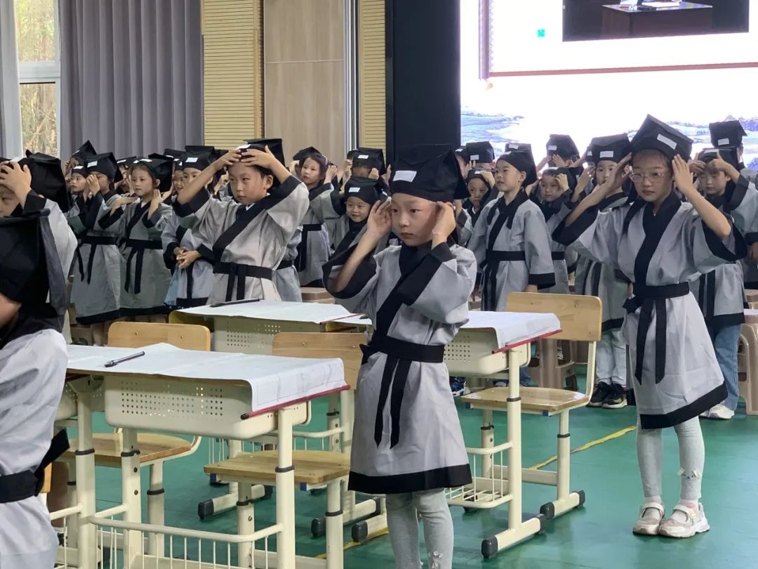 新生入学仪式_html_m261684c5.jpg
