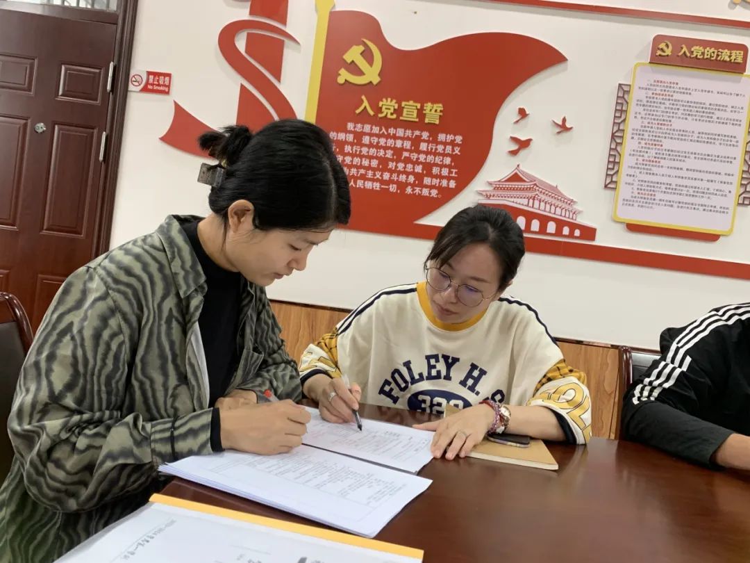 综合组_html_m27a74aa6.jpg