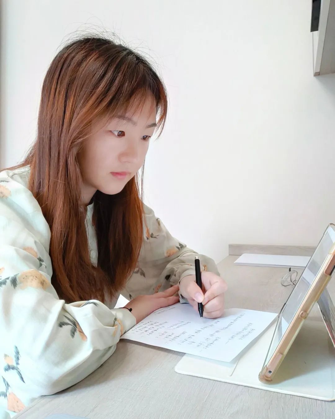云端_html_4c779421.jpg
