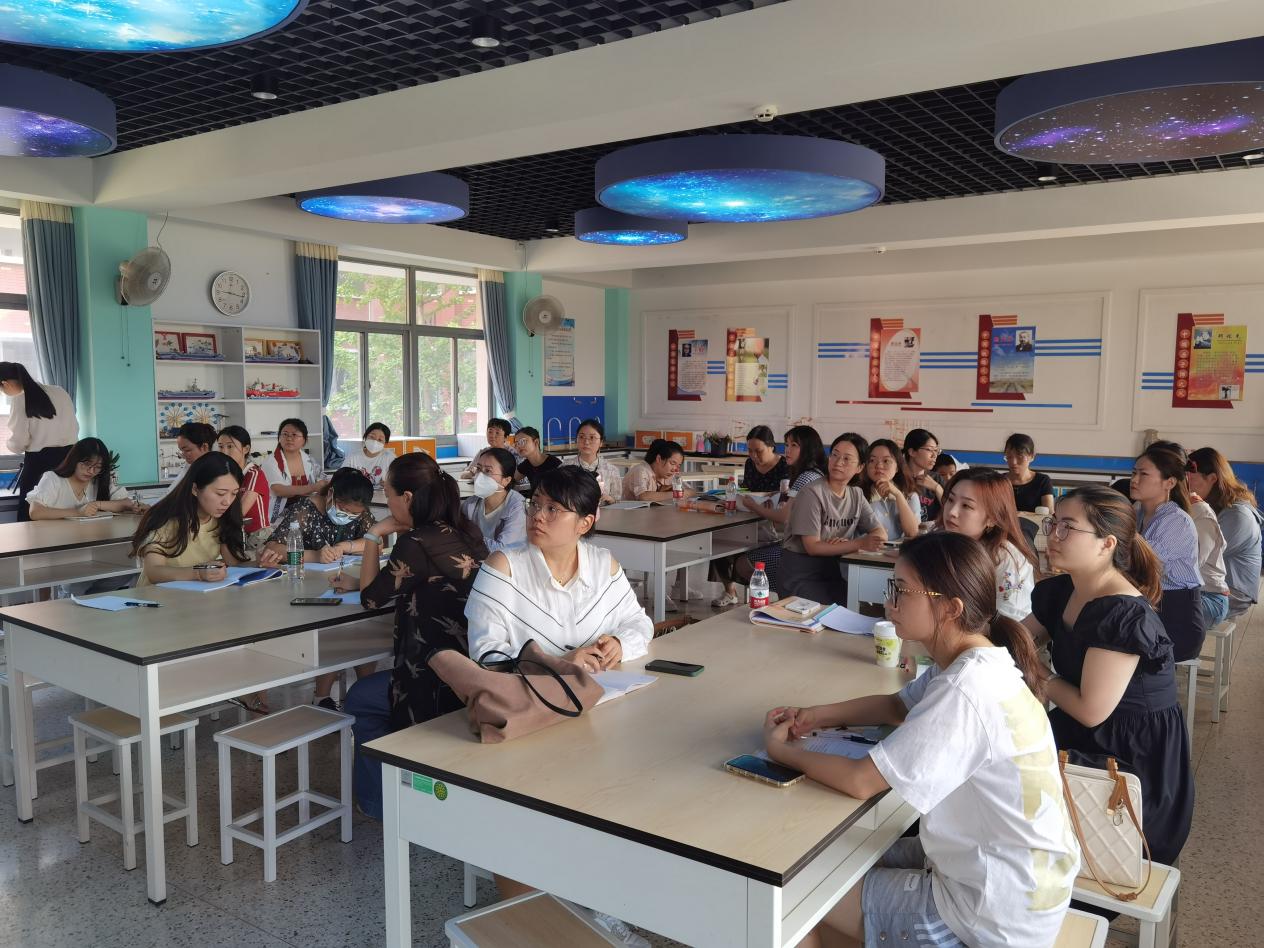 8.25【尚美迈小】培训研讨促成长 蓄力赋能新征程_html_430f40f2.jpg