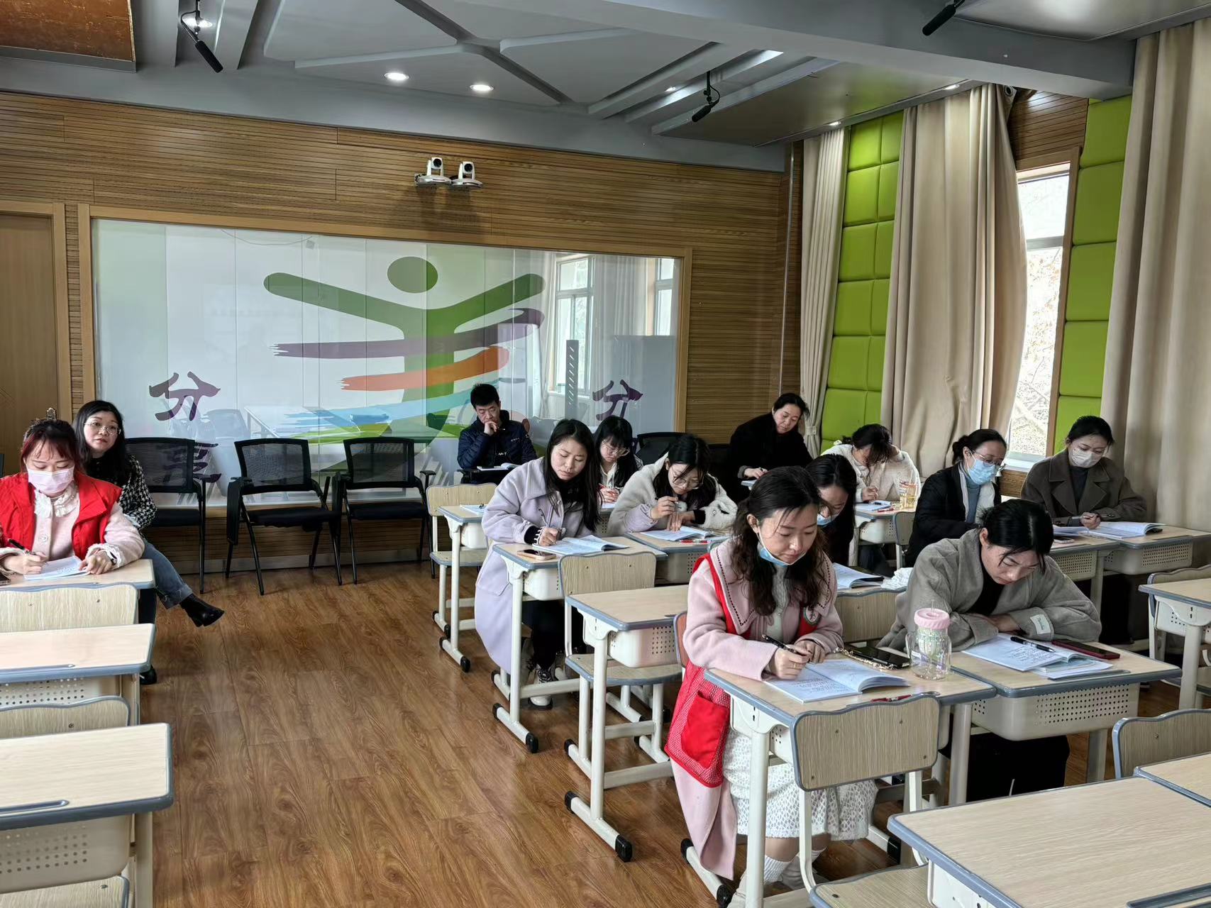 2024.3.21数学校本教研报道_html_1b3df65.jpg