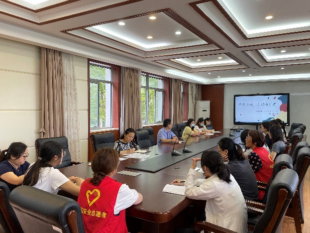 落实双减,引领新学期 综合学科会议报道_html_m2099a845.jpg