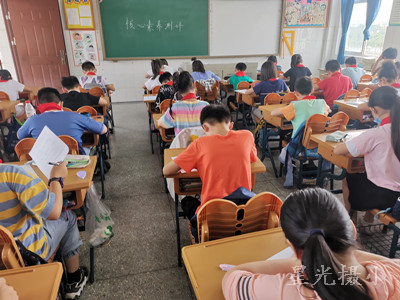 比赛中2.jpg