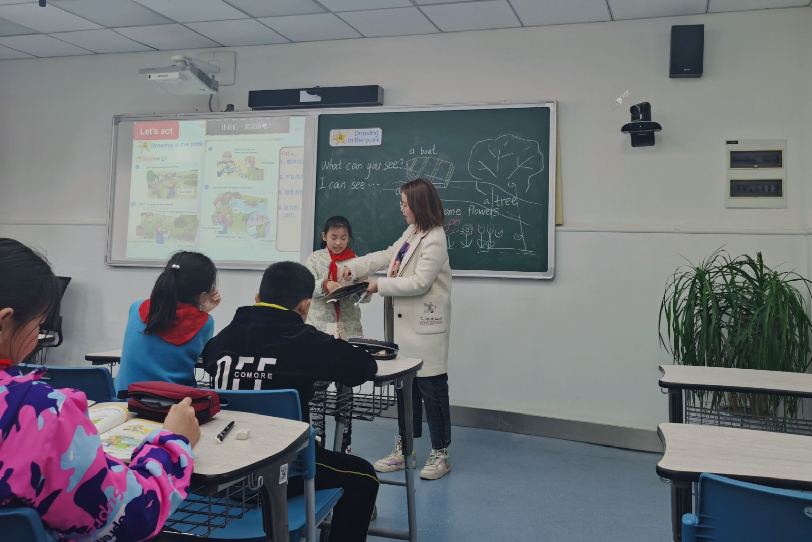 【星光摄小】“趣演课本剧 提升学生语言表达能力的实践研究”  ——摄小天佐路英语校本主题研修活动（二）