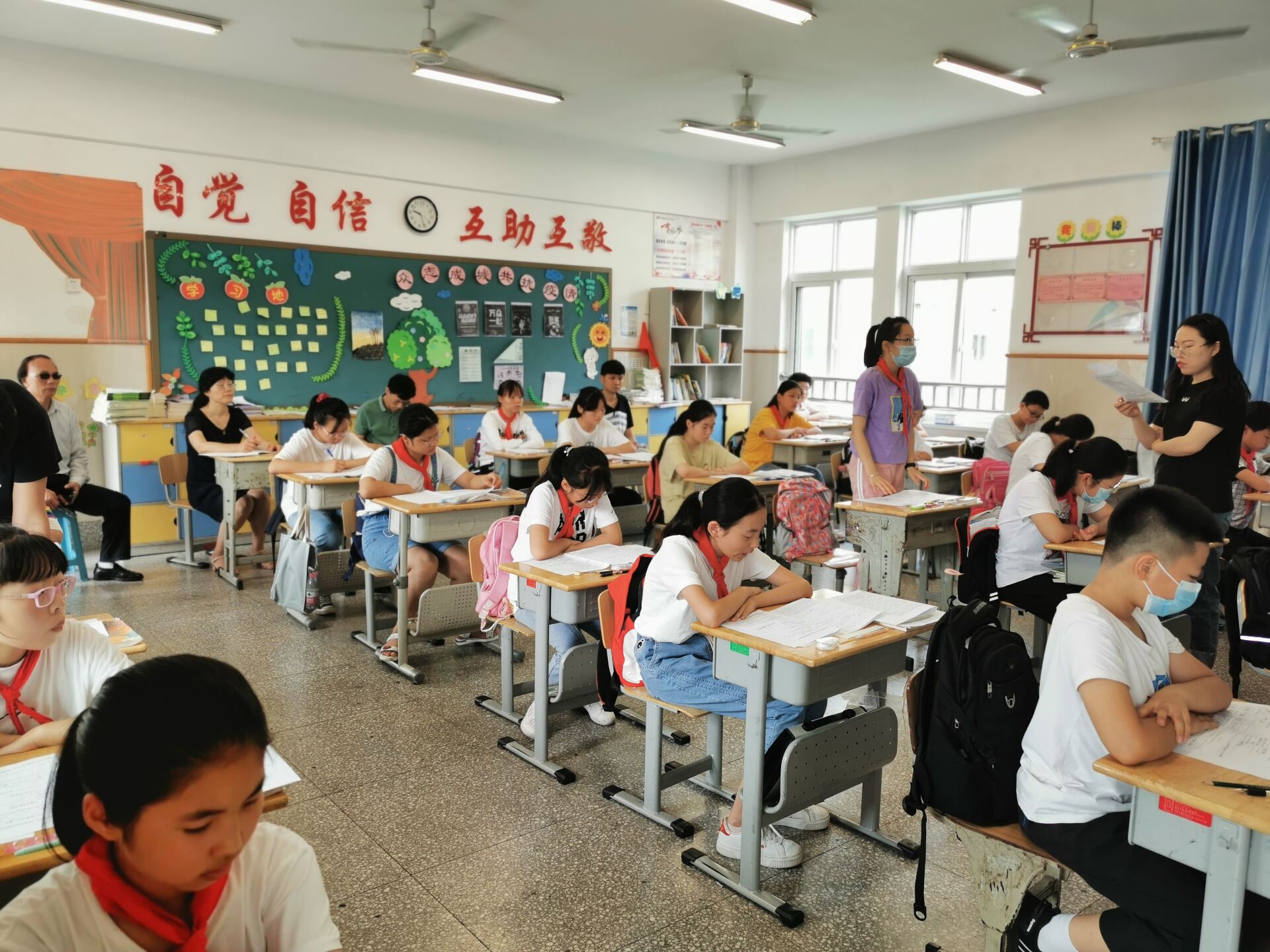 【星光摄小】六年级语文教研活动——阅读复习研讨