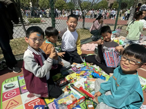 【星光摄小】劳动趣多多，财经乐无穷——摄山星城小学天佐路分校开展“跳蚤市场”、“美食嘉年华”活动​