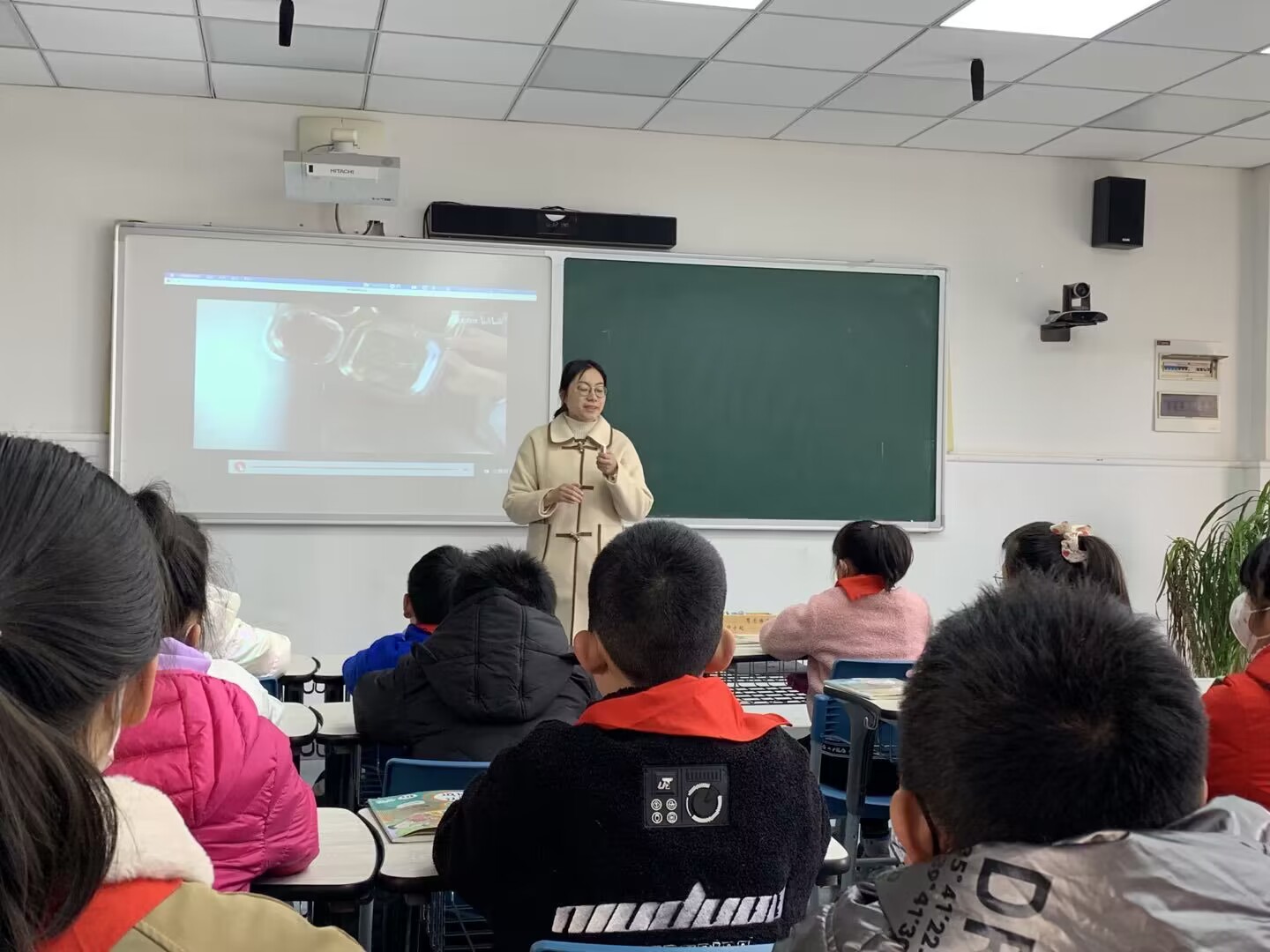 【星光摄小】踔厉奋发，笃行不怠 ——摄山星城小学天佐路校区德法组教研活动（一）