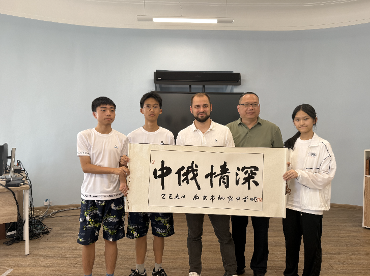 640 (12).png 640 (12).png