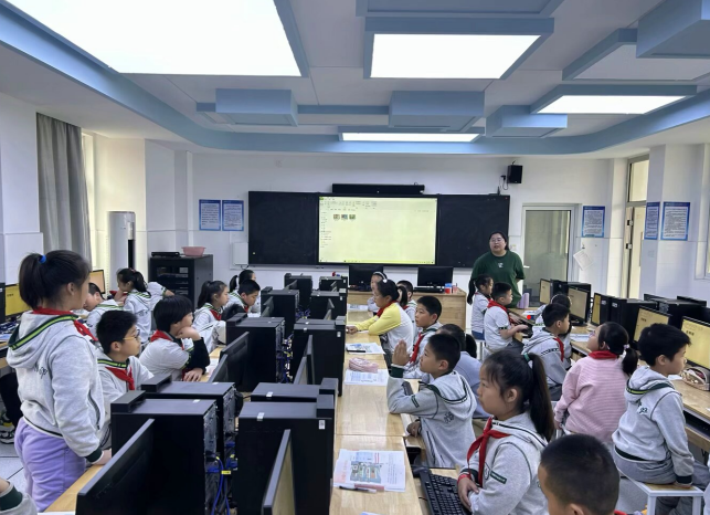 屏幕截图 2024-10-16 141901.png