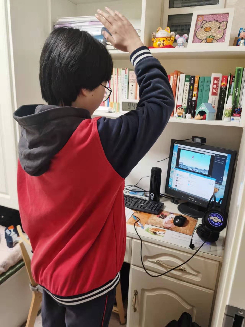 20220321居家学习晨会新闻稿_html_5c13eb21.jpg