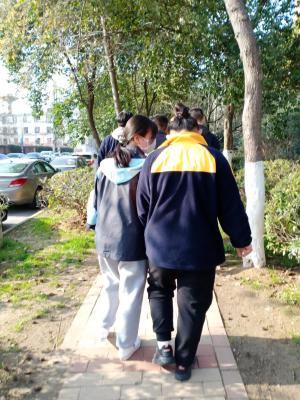 文字_html_804c00d.jpg