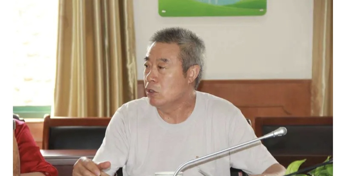 2022.9.23关工委帮困助学活动_html_m346cbbb8.jpg