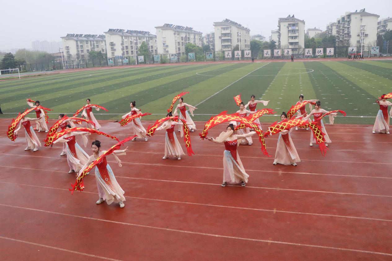 第四十九届春季运动会_html_m39409ef8.jpg