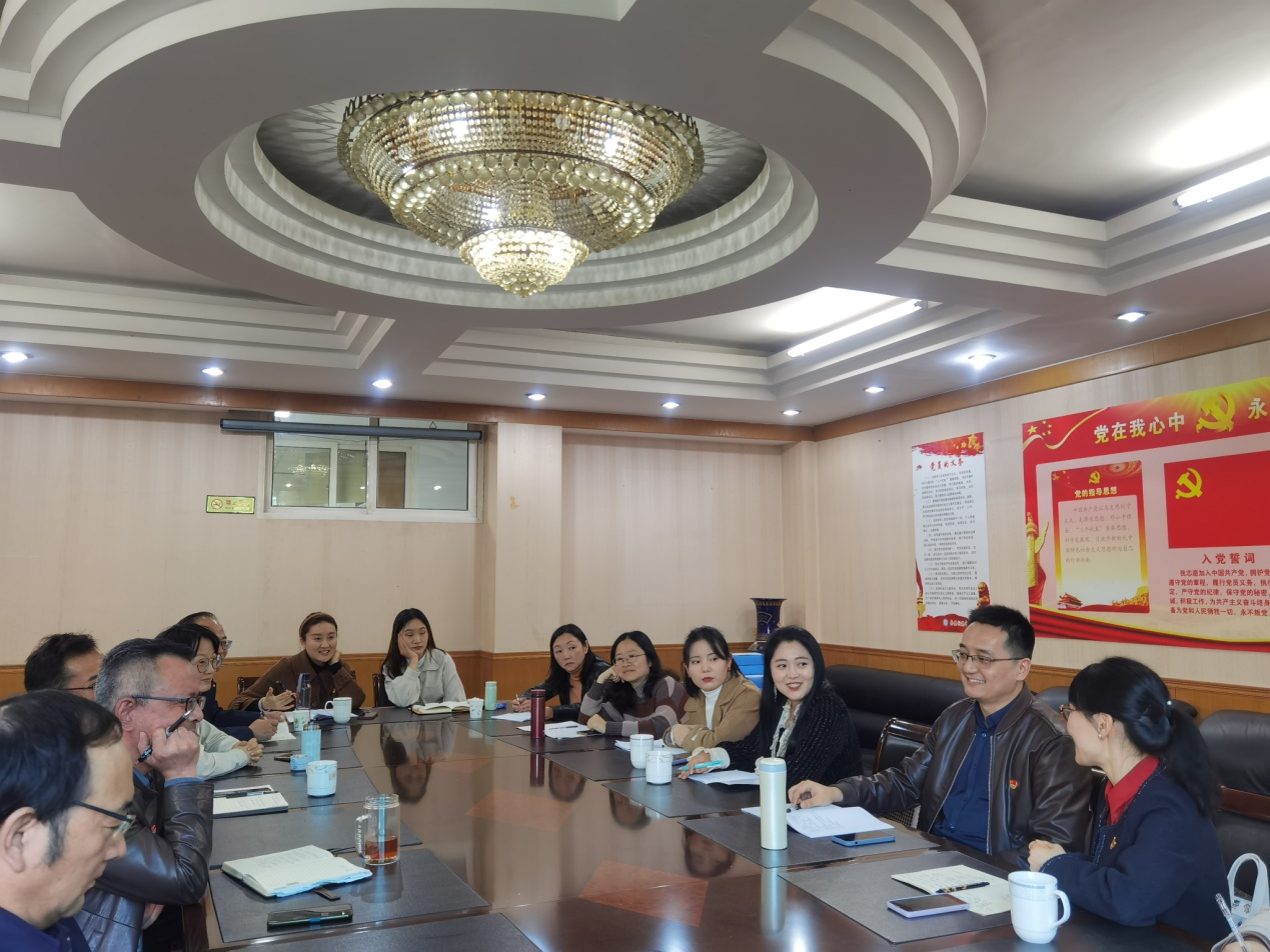 培根铸魂育新人 立德树人担使命(123)_html_m61c93395.jpg