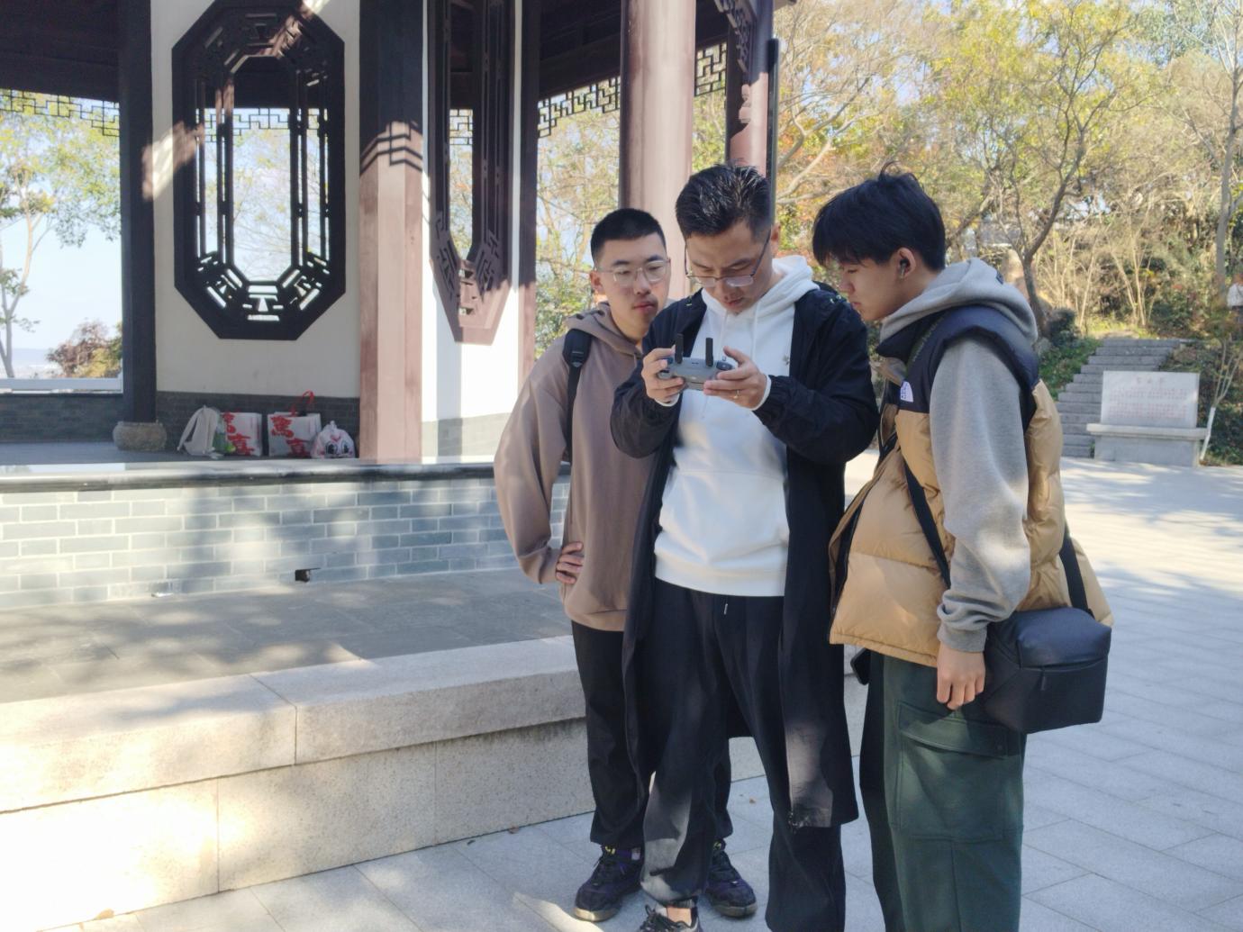 无人机社团栖霞山航拍活动_html_m65ee8a8d.jpg