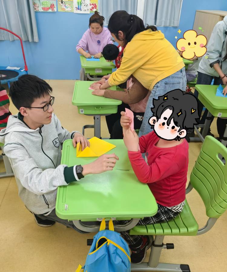 特别的爱给特别的你——记附中仙林中小学志愿者前往栖霞特殊教育学校开展志愿服务_html_m22e10763.jpg