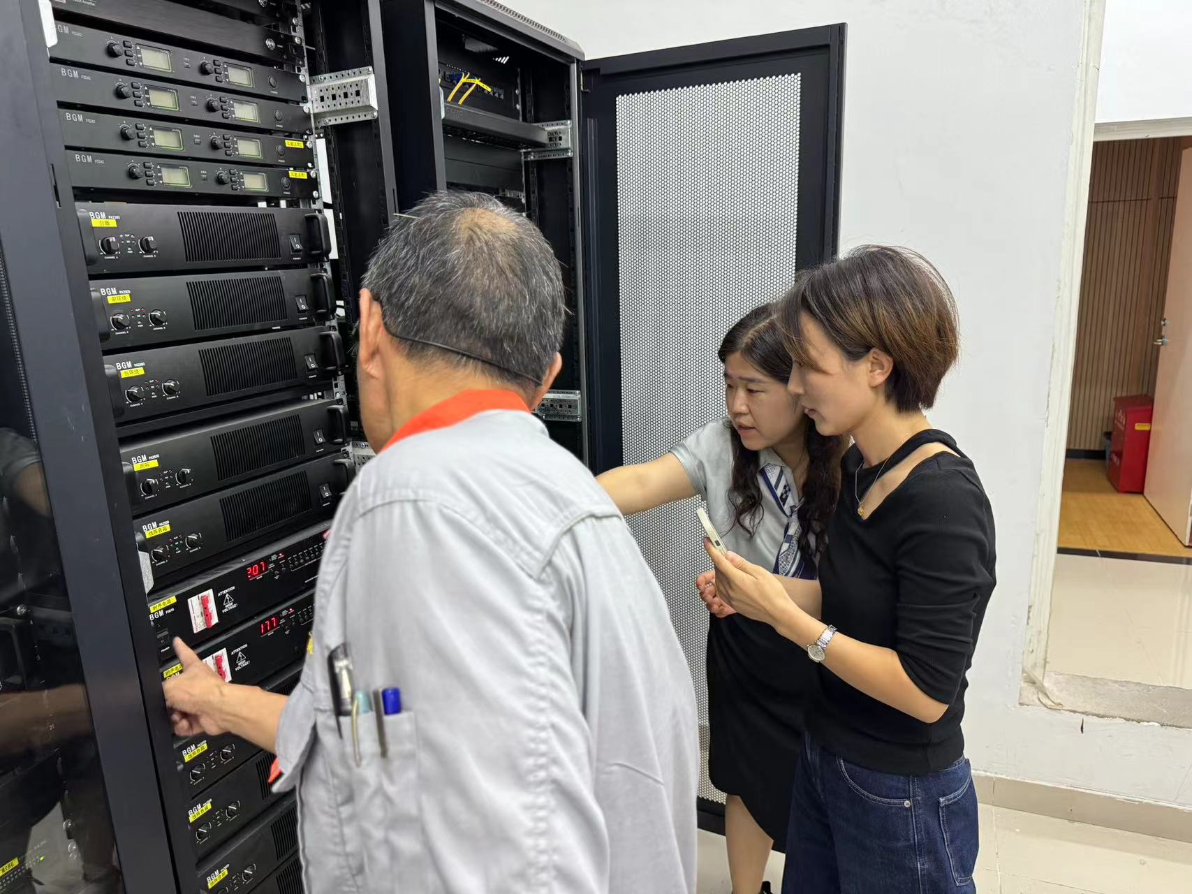 附中仙林文澜路节前安全检查-9.28_html_64fb9aa.jpg
