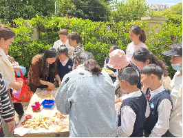 【灵美龙小·江畔】劳动促进成长，感恩成就未来——龙潭中心小学江畔人家分校三年级开展十岁成长仪式_html_m14642bcf.png