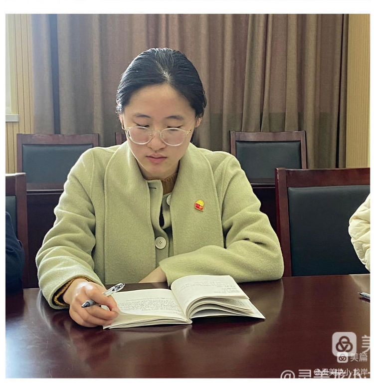 初心如磐话总结，踔厉奋发启新程——龙潭中心小学龙岸花园校区党支部主题党日活动暨党支部总结大会_html_m75b85025.jpg