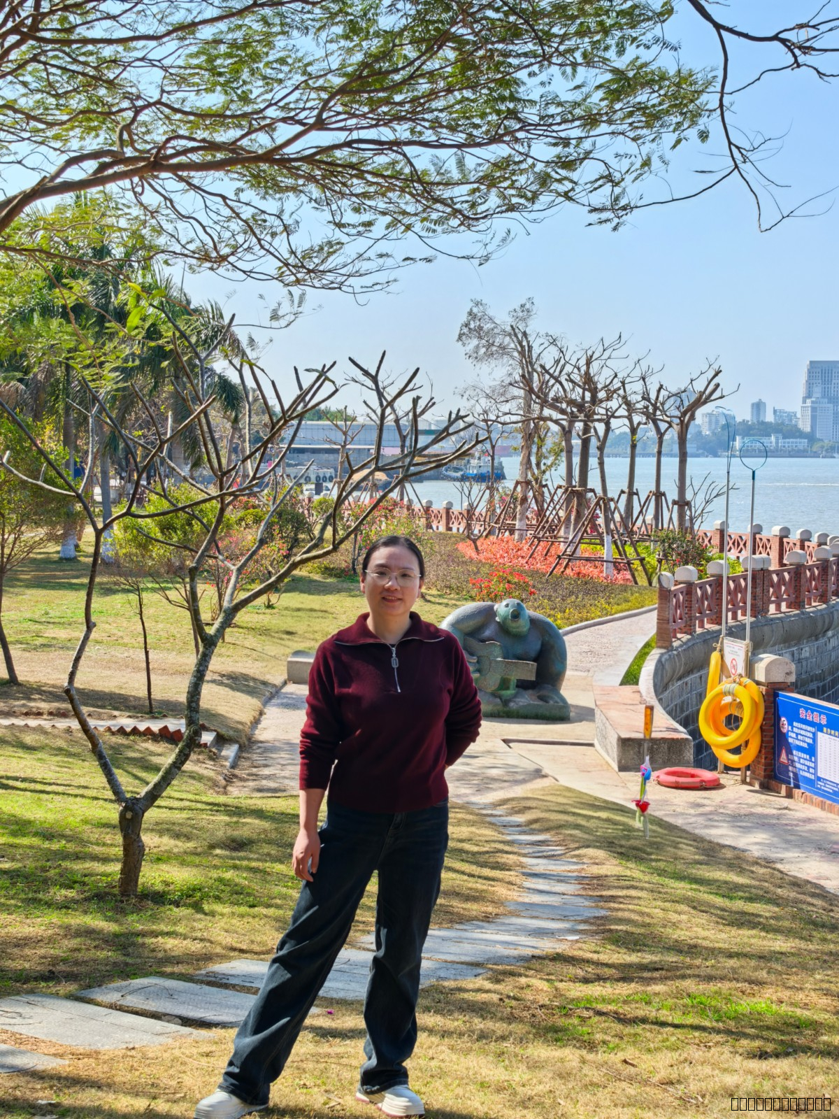 【龙岸先锋·榜样教师】逐光而行，一路前行——康璇榜样教师优秀事