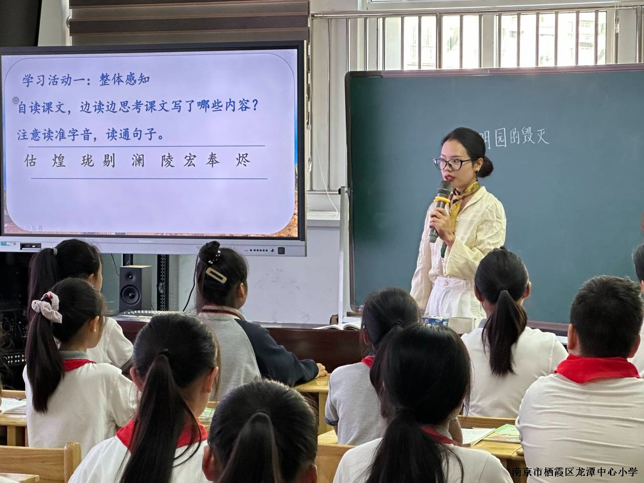 zhouqianwe.jpg