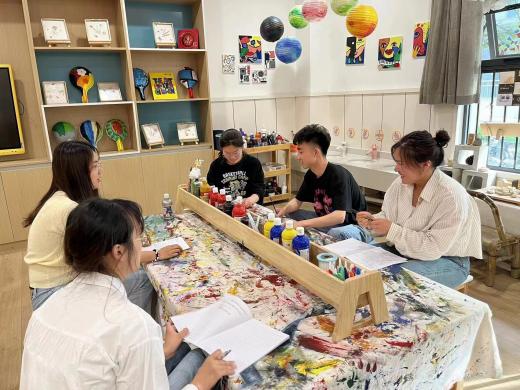 230506聚焦审议  提升品质——栖霞幼儿园翡翠天悦园小班年级组课程审议活动_html_m505e36fc.jpg