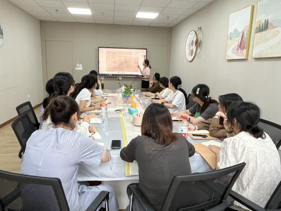 230911聚焦一日生活  提高保教质量-栖霞幼儿园翡翠天悦园园本研训活动_html_m7144026c.jpg