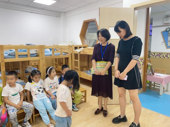 【枫香栖幼】督学助力 促进成长  ——栖霞幼儿园五福园迎接9月督学检查指导