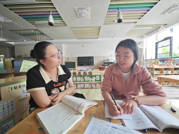 240429生成课程共研讨  交流分享促提升——记栖霞幼儿园石埠湾园中班年级组课程审议活动（万紫薇）_html_m5be538be.jpg