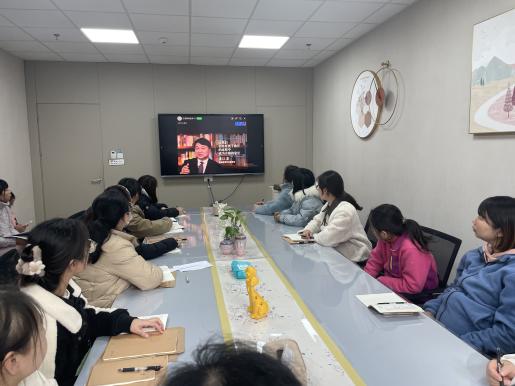 231228探索生命教育，让孩子健康成长——栖霞幼儿园翡翠天悦园师德师风研训活动_html_m2b2dad61.jpg