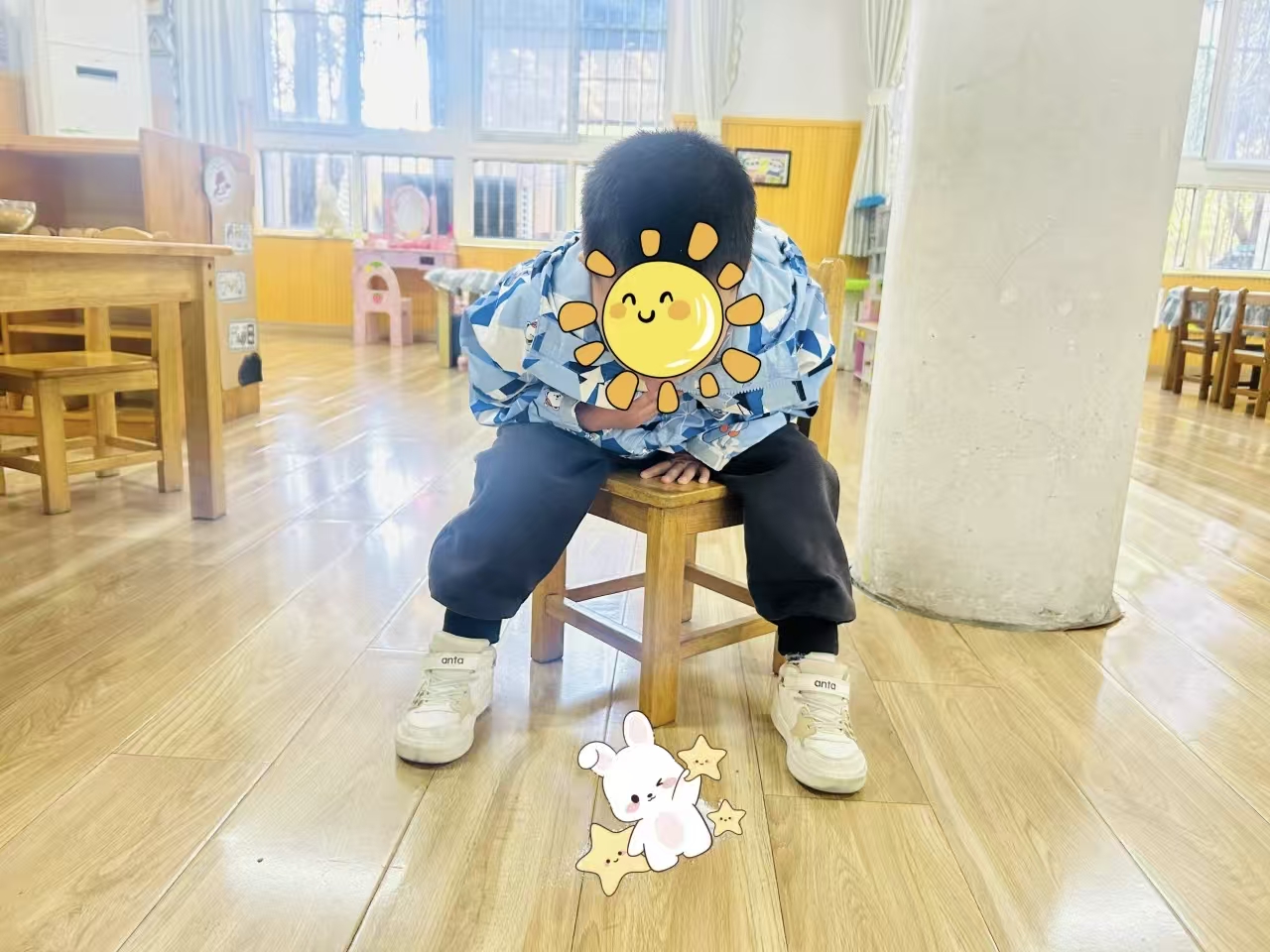 251028实战演练 以“演”促“防”——记栖幼红枫分园食品安全演练活动(万紫薇)_html_7648b3bc.jpg