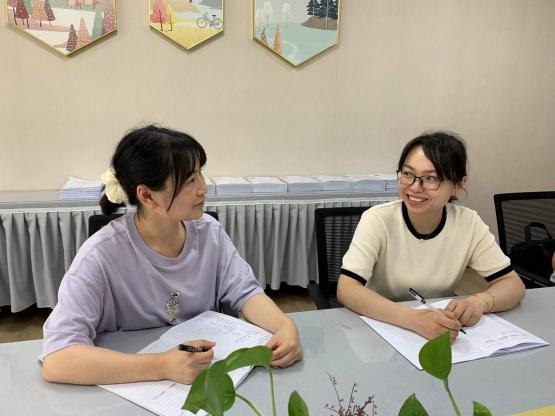220523 课程促发展  学习共成长——栖霞幼儿园翡翠天悦园业务学习活动(1)_html_m626ec87d.jpg