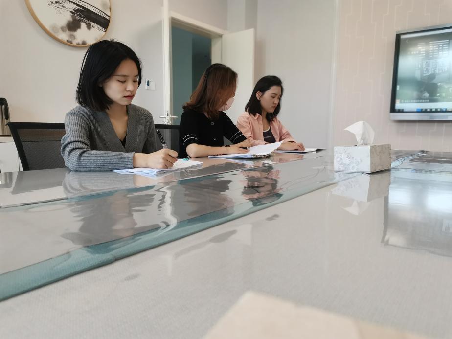 【枫香栖幼】共研语  促成长  ——栖霞幼儿园翡翠天域园参加南京市语言领域观摩交流活动