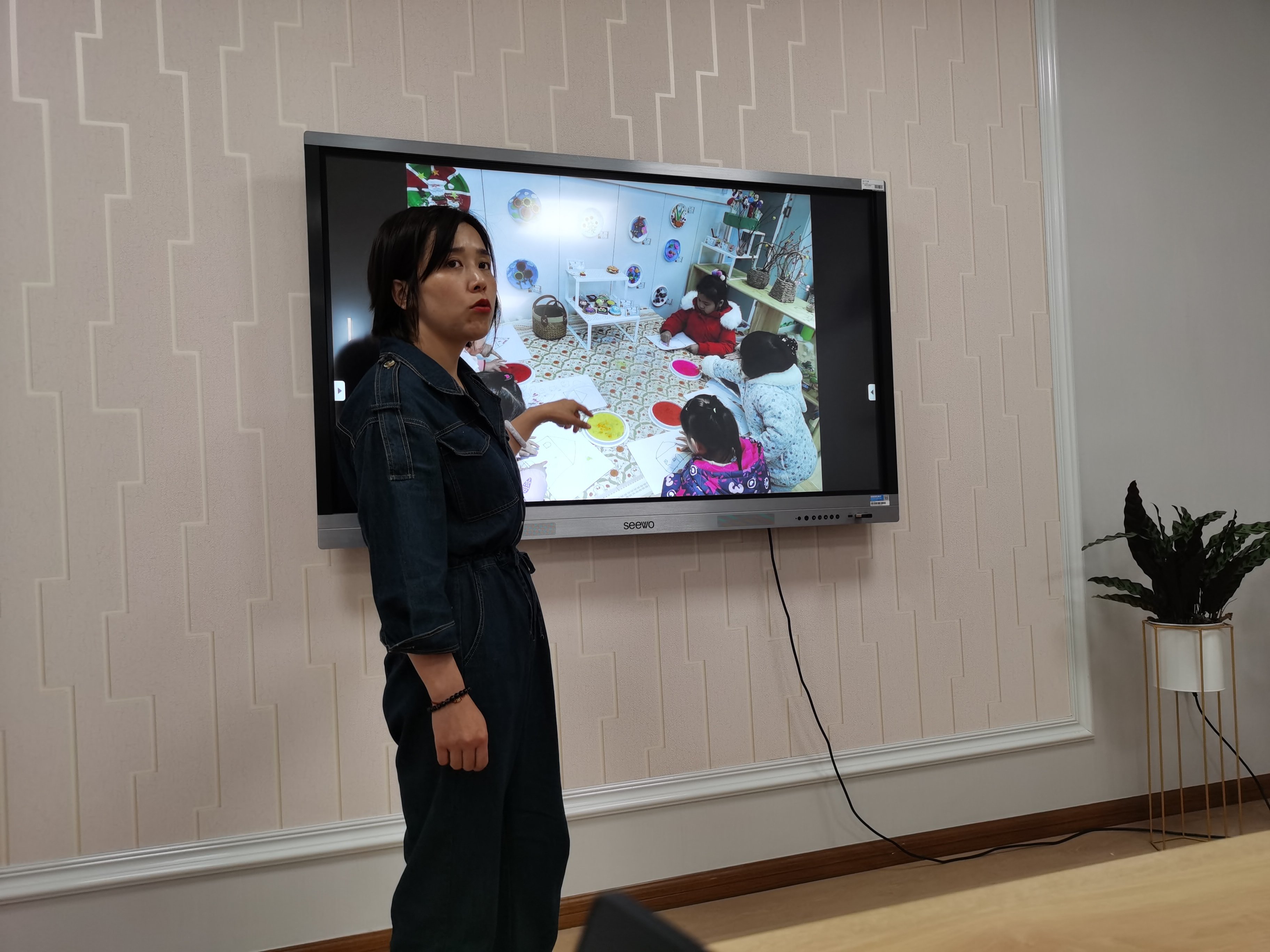 210507活动室观察及游戏进程汇报新闻稿_html_m4565d476.jpg
