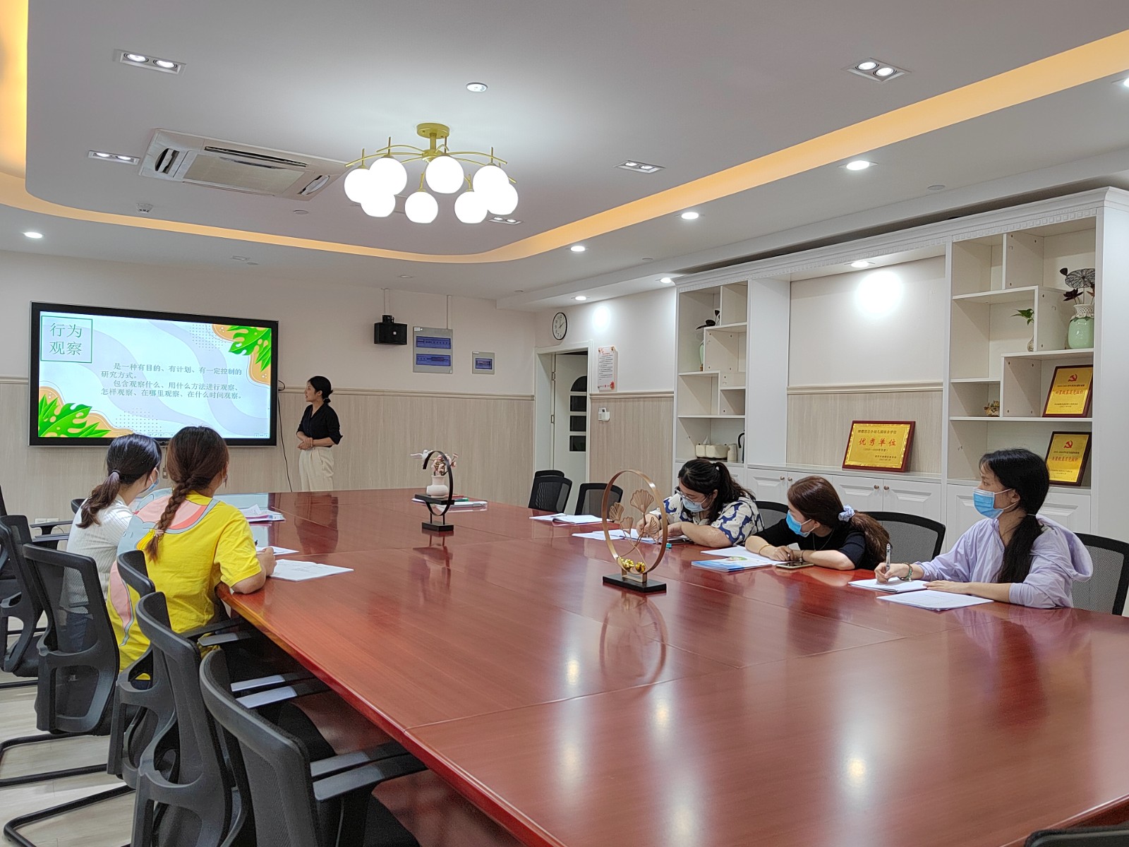 【枫香栖幼】以幼为本细观察  以点为面钻方法  ——记栖幼石埠湾园建构游戏教研组和艺术领域教研组活动