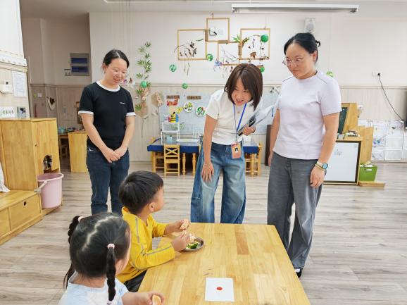 251015聚焦安全管理 强化师德建设——栖霞幼儿园石埠湾园十月专项督导检查 徐雅仙_html_m64c69521.jpg