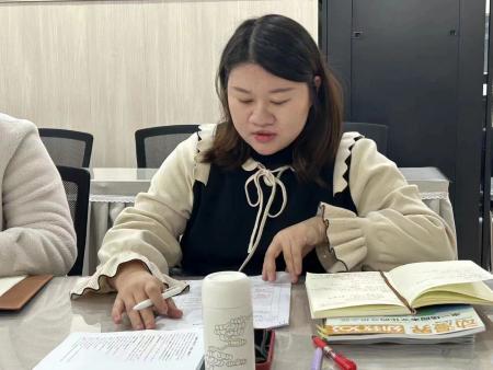 230209聚合思维 方向引领——记栖霞幼儿园新学期业务管理工作会议  万紫薇_html_m1dc8e8c4.jpg