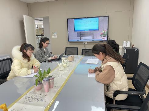 【枫香栖幼】科学衔接 助力成长  ——栖霞幼儿园翡翠天悦园参加《3—6岁儿童学习与发展指南》解读专题讲座