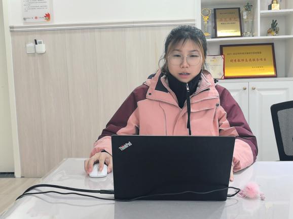 241211以材料为媒介 支持幼儿游戏——栖霞幼儿园石埠湾园园本研训活动（五）_html_22d0e3e2.jpg