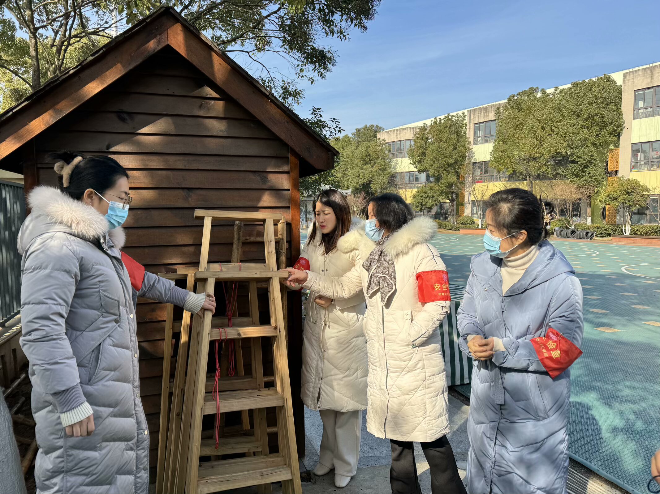 240126筑牢安全防线 共度平安寒假 ——栖霞幼儿园五福园寒假前安全大检查_html_m1392f58b.jpg