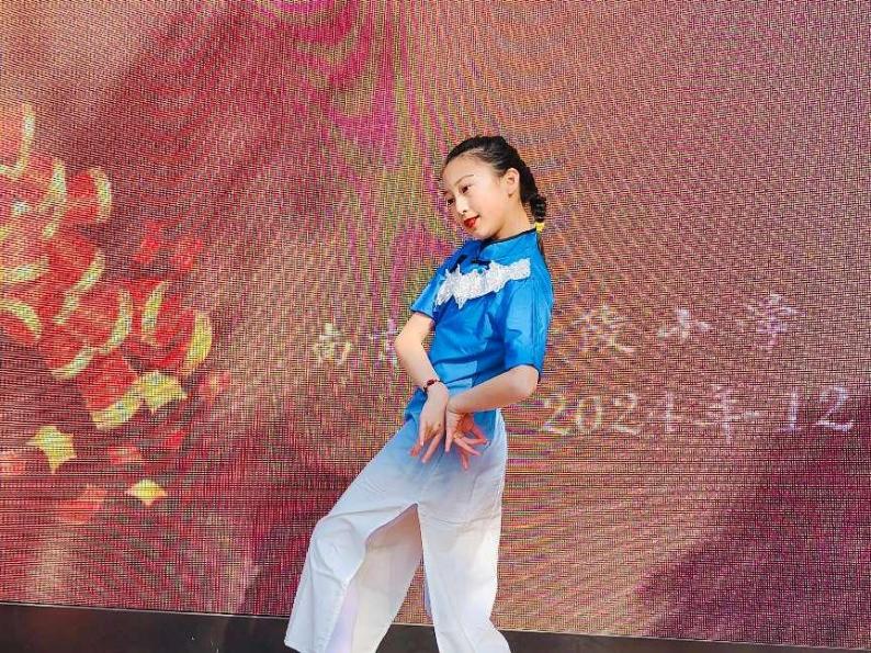 【湖畔·学生活动】巳巳如意 生生不息——2025元旦国潮市集来啦！_html_m7a6260f3.jpg