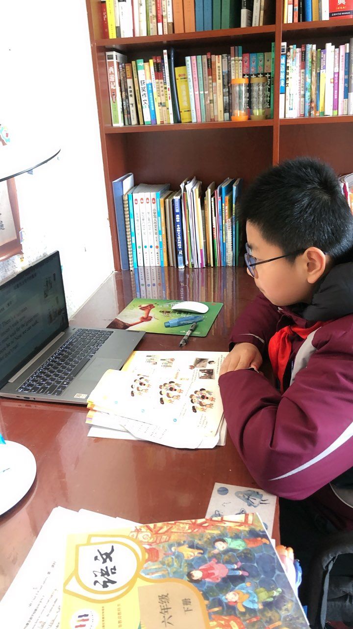 【湖畔光影&middot;线上学习】停课不停学，且行且学，共同进步——记金陵小学（仙林湖校区）英语学科第二期线上教学_html_765f6e55.jpg